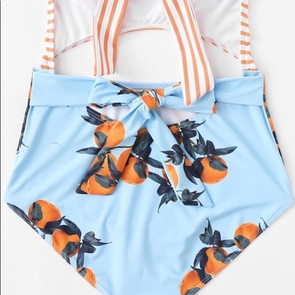 FABULOUS SWIMSUIT - Picture 7 of 7